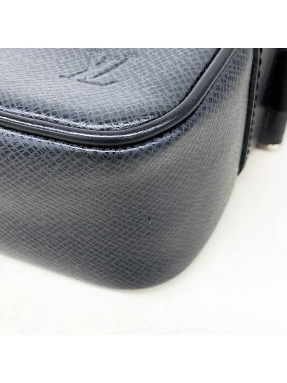 Louis Vuitton Clutch Taiga Ardoise - Picture 7 of 10